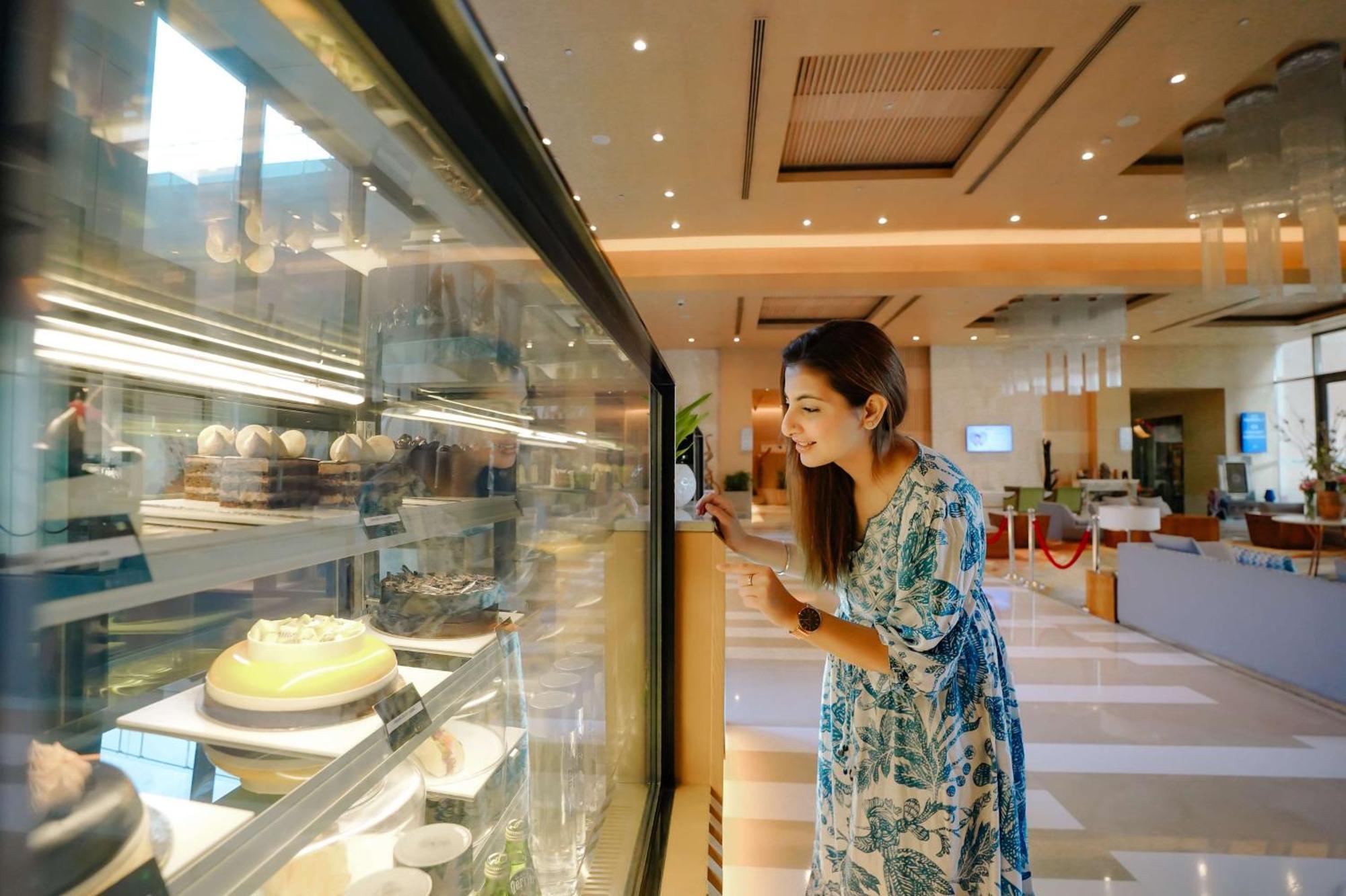 Radisson Blu Hotel Amritsar Bagian luar foto